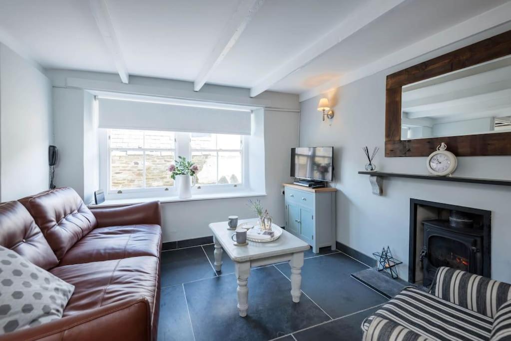 Scuppers, Port Isaac Bay Holidays Bagian luar foto