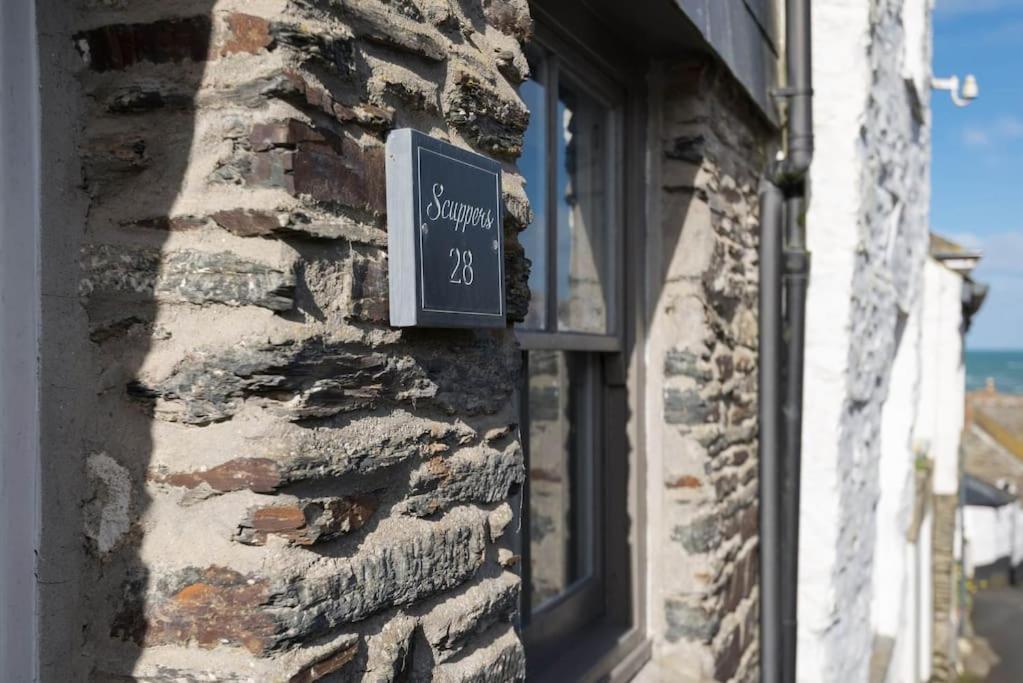 Scuppers, Port Isaac Bay Holidays Bagian luar foto